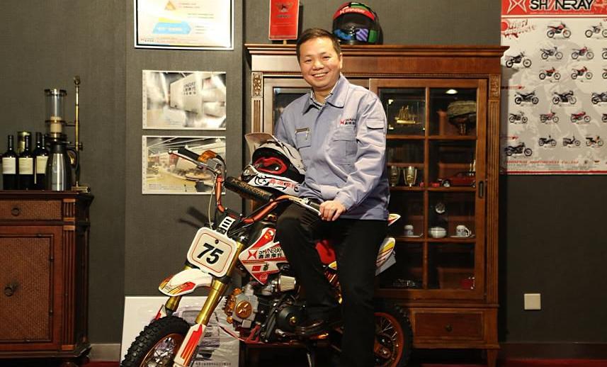 swm斯威汽车菏泽,swm斯威汽车黑色