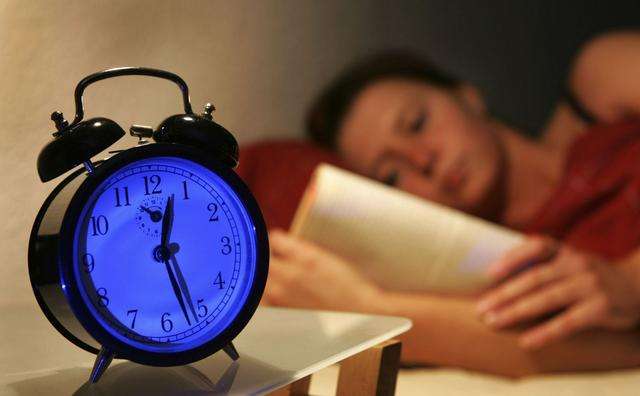 4招正确区分痘痘粉刺,粉刺是痘痘初期状态吗