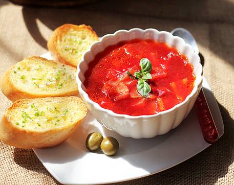 呼伦贝尔旅游攻略注意事项 (呼伦贝尔旅游攻略包车)