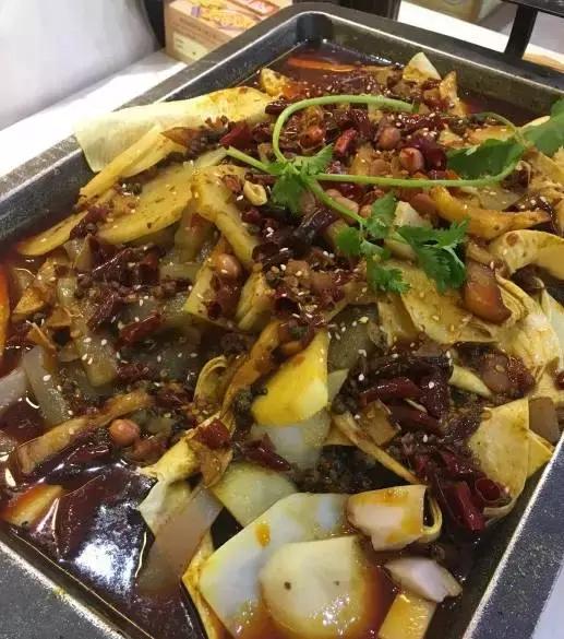 据说99%的人都喜欢这道海鲜美食,重庆必吃的100家烤鱼店