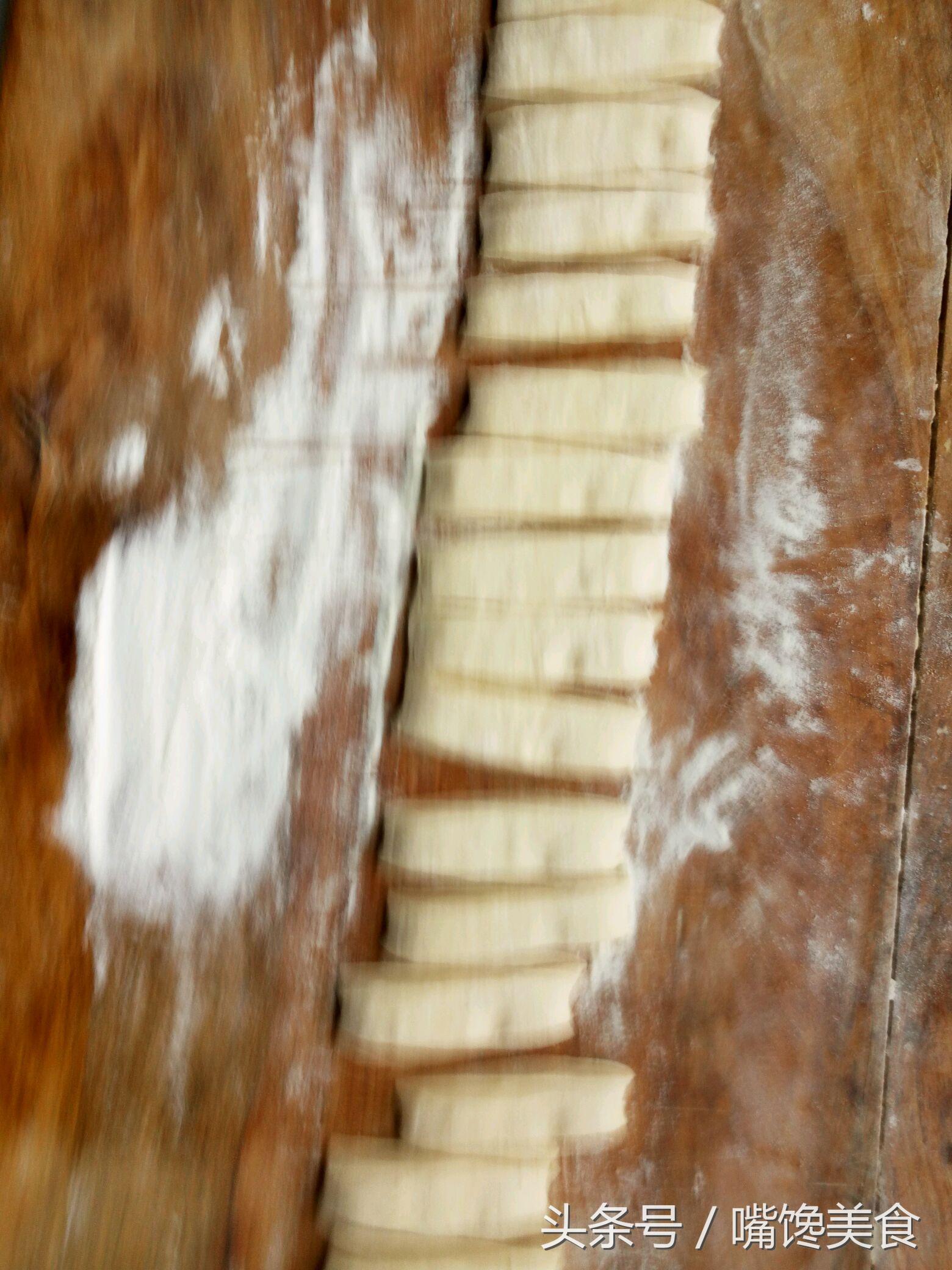 靠谱的油条的配方,炸油条什么方子好吃又简单