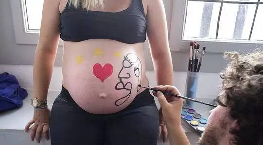 孕妇肚子彩绘方法,孕肚绘画