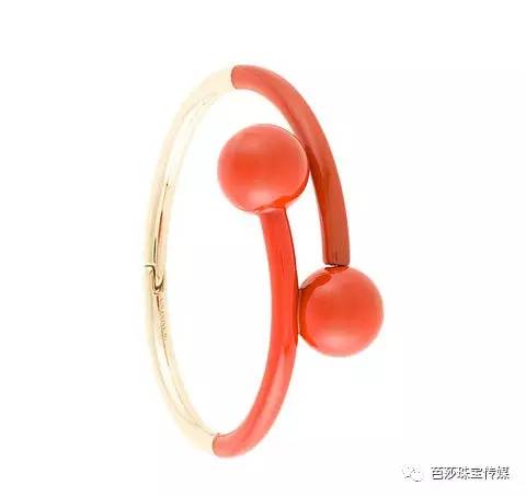 教你美｜低头就掉的皇冠我不要！尊贵的你我需要一枚胸针！