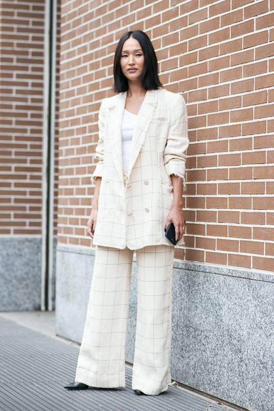 时髦精的秋日必备西装合集 (西装怎么穿才能时髦又优雅)