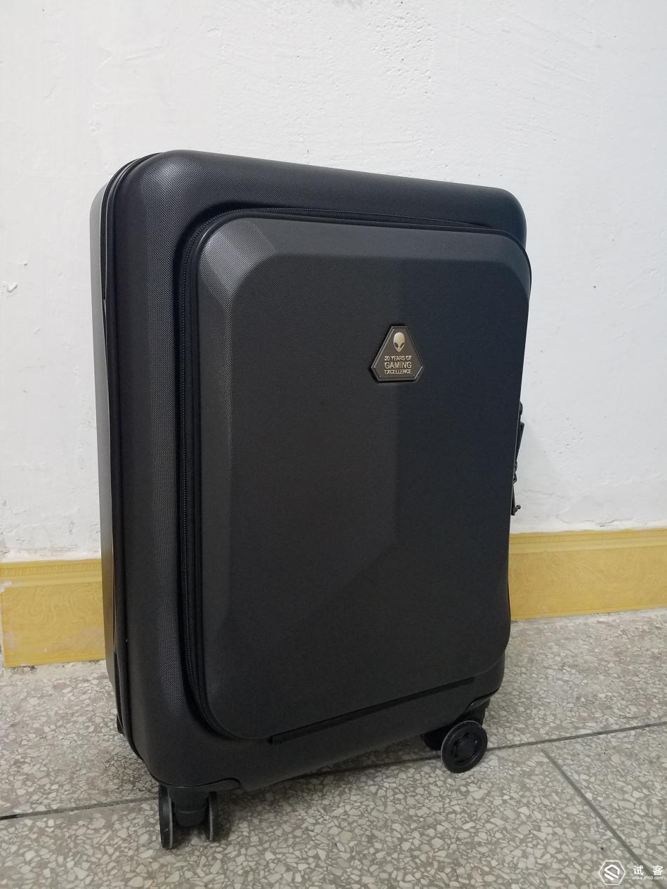 外星人笔记本屏幕边框有缝隙,外星人电脑边框缝隙