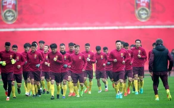 国足直播今天足球比赛,足球梦在线观看