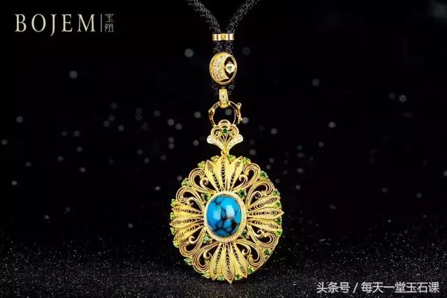 绿松石用酒精泡了一个晚上,绿松石清水洗后凉凉的立马就干了