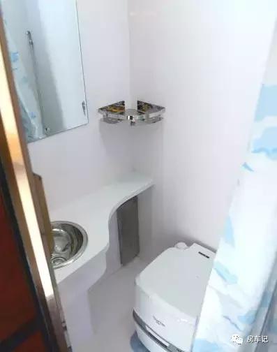 皮卡房车最新车型,口碑最好的国产单排皮卡升顶房车