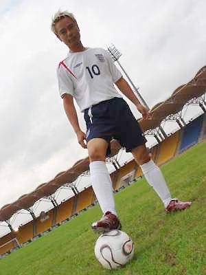 国足鹿晗比拼跑男,国足鹿晗