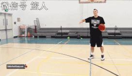 各个球员的招牌过人动作,2个过人动作