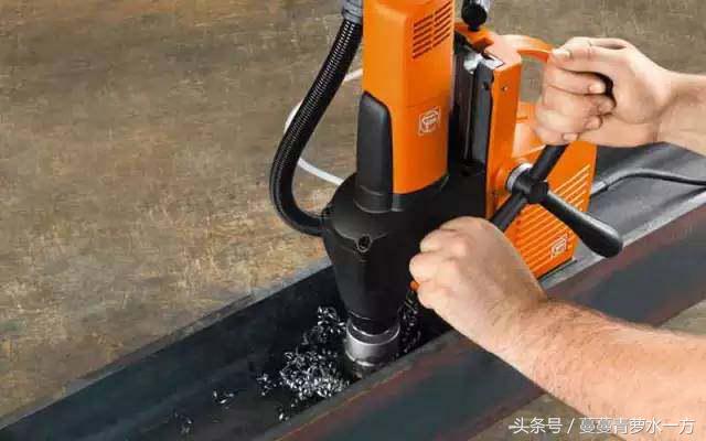 钢结构冲孔钻孔,钢结构钻孔用什么机器