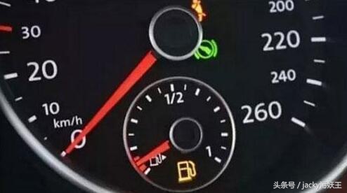 油表没了实际还能跑多远,油表剩下最后一格还能跑多远