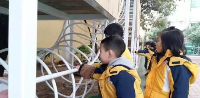 有求必应，及时满足是爱还是伤害？答案在这所幼儿园里