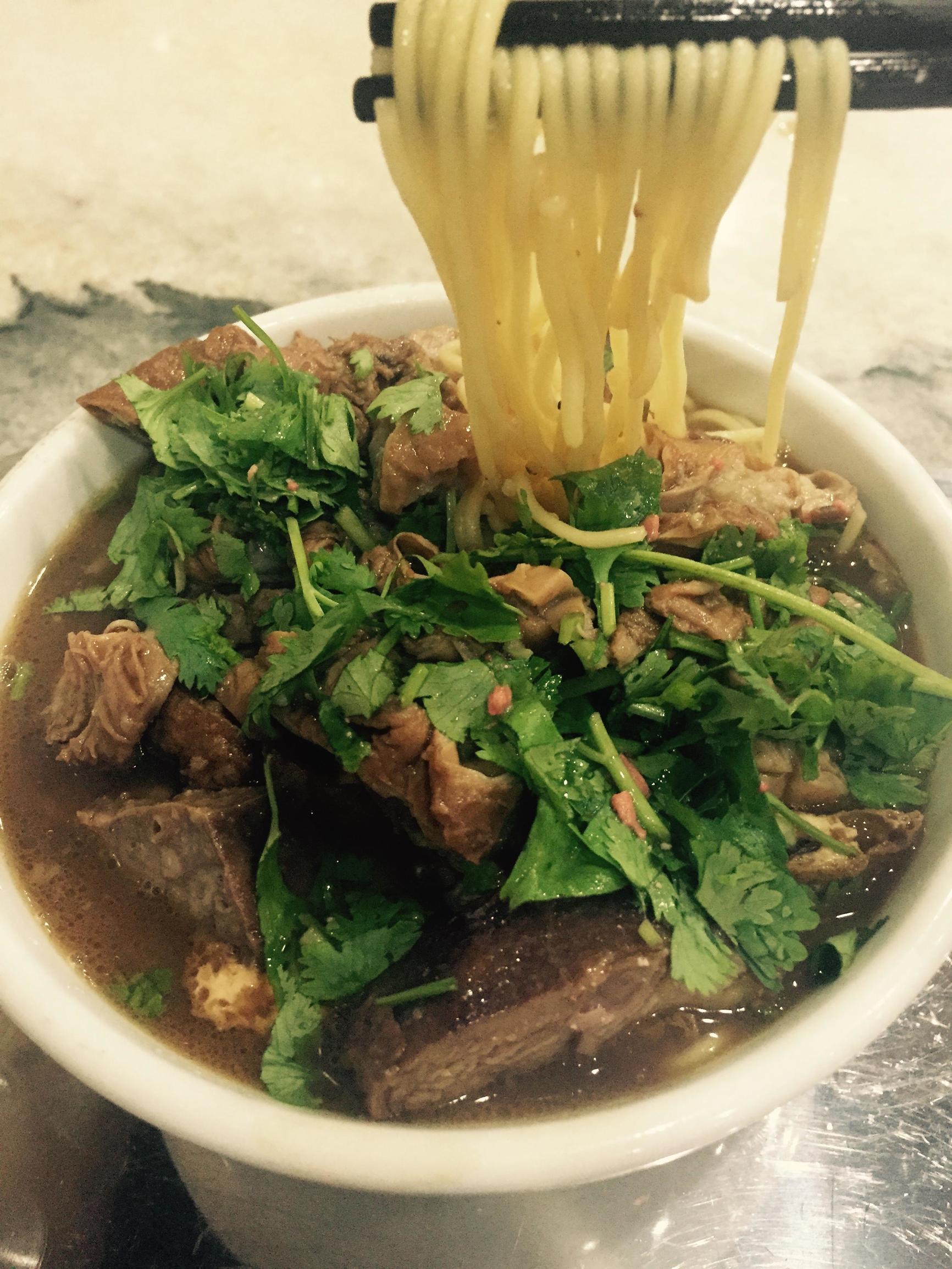 推荐北京最值得打卡的卤煮店,北京城里卤煮哪家好吃