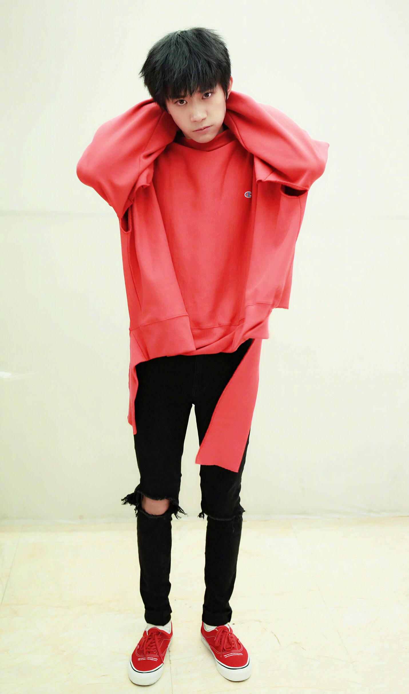 像你爱豆这样为Vetements痴狂