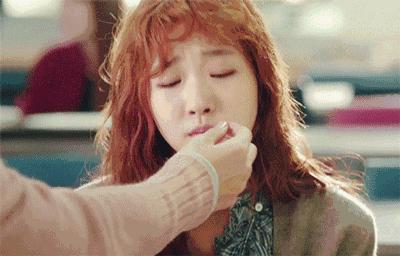 干皮持久不脱妆粉底大牌,雅诗兰黛粉底和植村秀粉底哪个好