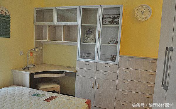 88平米黑白色调简约半开放式,176平米极简风格两个卧室