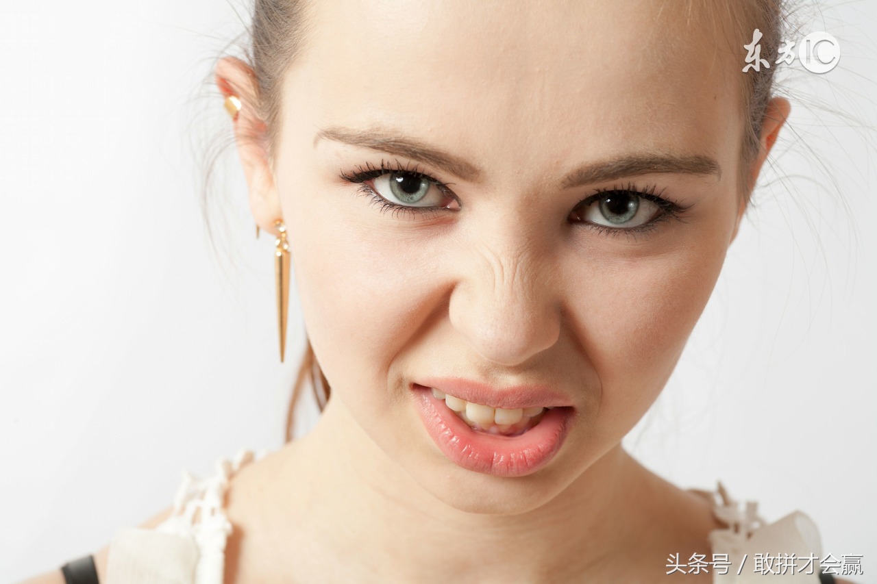 面对冷眼,面对所有的冷眼