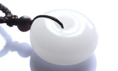 红蓝绿翡翠散珠,翡翠圆珠排行榜前十