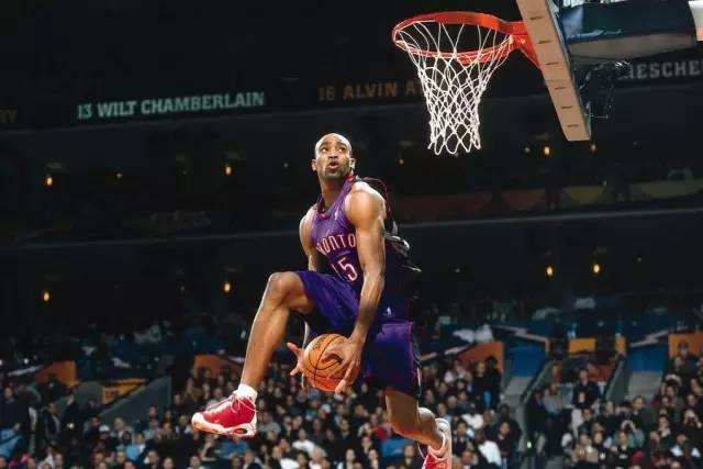 nba超远三分库里,nba最远三分球纪录乐福