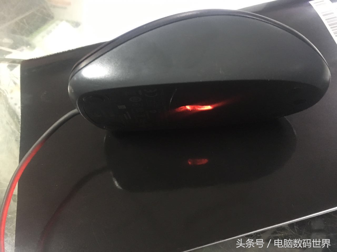 如何让鼠标键盘发光,华硕电脑关机后键盘鼠标是亮着的