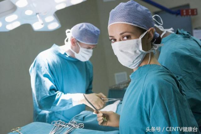 六小龄童齐天大圣再次聚首,齐天大圣六小龄童近况