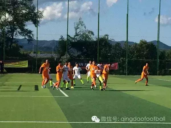 可汗解说足球,克韩简介