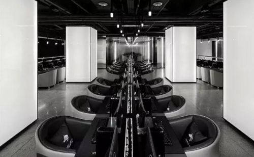 周杰伦网吧最新视频,周杰伦深圳开的高端网吧