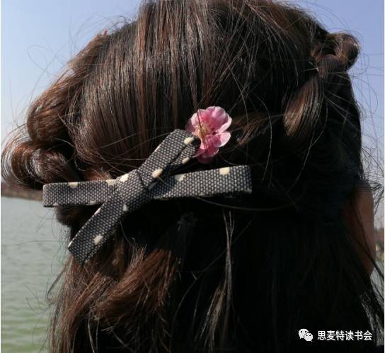 活动现场灯光秀视频,春酒活动回顾