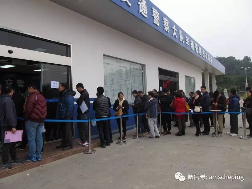 买车在4s店上牌好吗,买车给4s店上牌靠谱吗