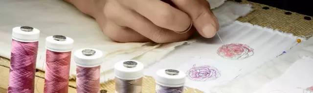 “范小胖”改名了？来不及甩肉的小长假，超显瘦的高级灰得配这些珠宝！