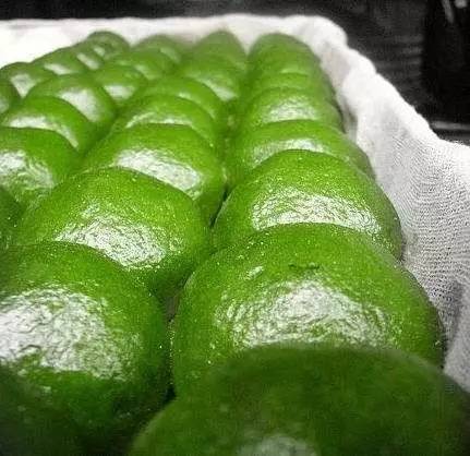 最好吃的蛋黄肉松青团,上海最好吃的蛋黄青团