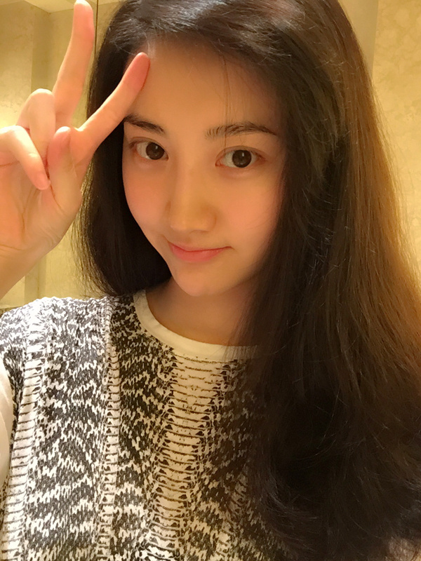 景甜皮肤屏障修护保湿,美容做什么护理可以提亮皮肤