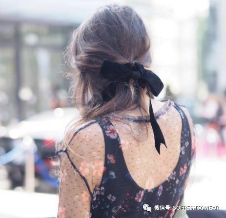 买完东西的袋子不要扔,买完大牌包后悔了