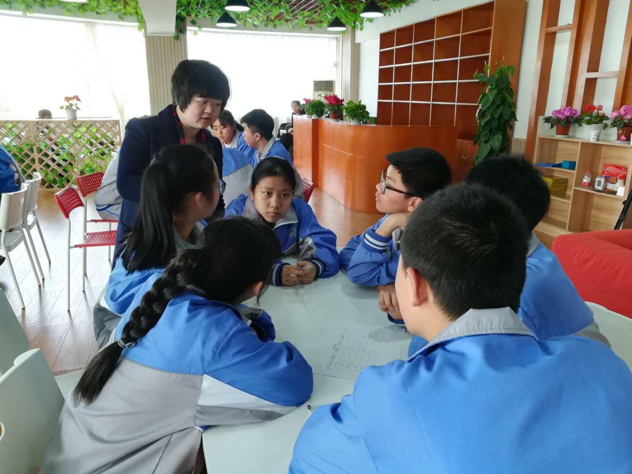 “为幸福人生奠基”系列报道——带你分分钟看懂师大实外