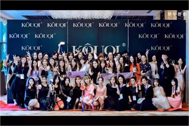 90后白手起家身家千万女富豪图,20岁女生白手起家两年挣600亿