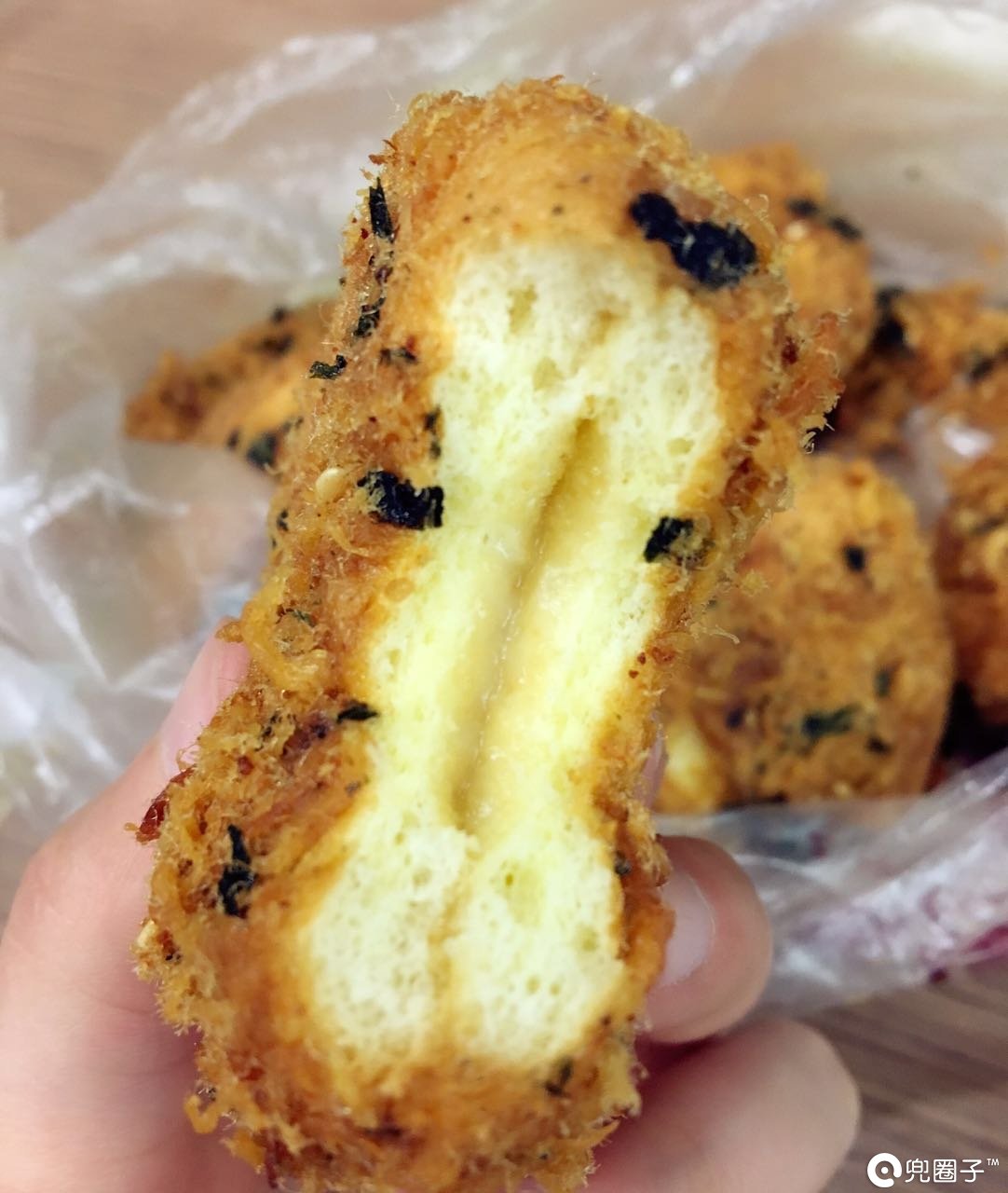 好吃到爆的肉松小贝,网红美食肉松小贝测评