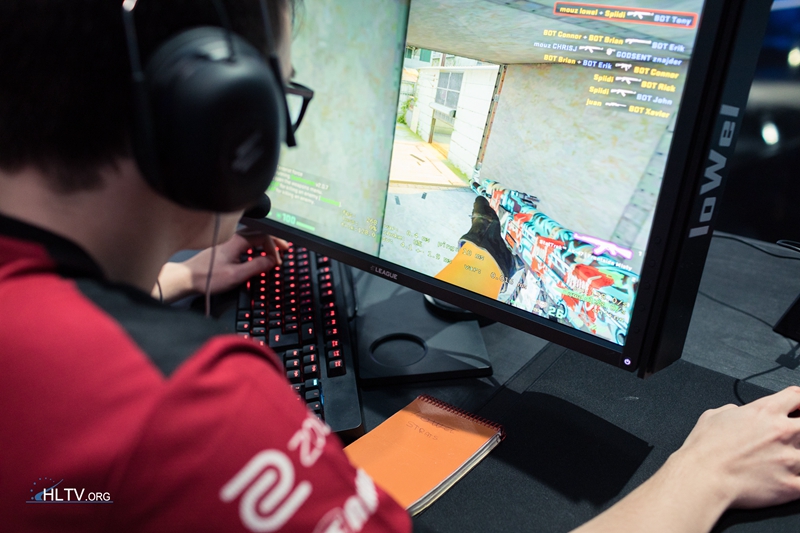 卓威2015年键盘,卓威系列的外设怎么样