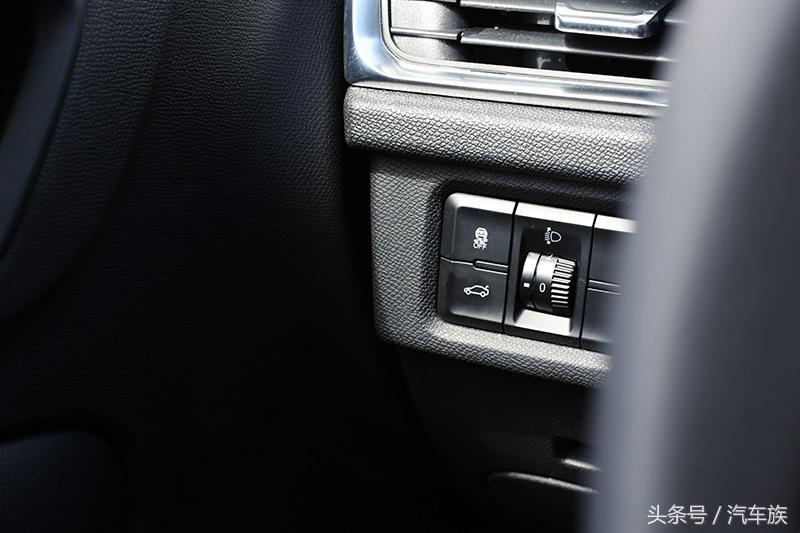 中华h3和宝马对比哪个好,中华h3这款车怎么样值得购买吗