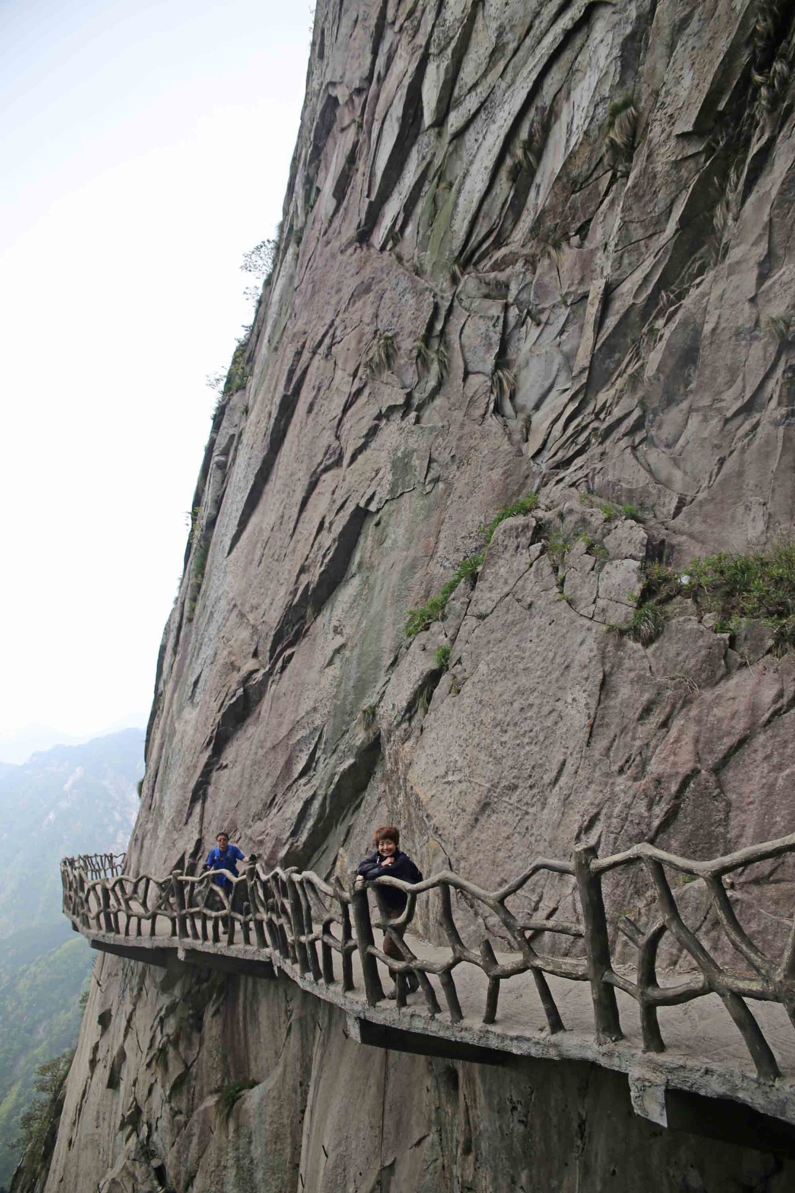 山东领秀户外:千里挺进大别山,众雄傲视天堂寨