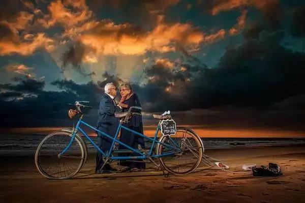 国外创意婚纱摄影作品,激发摄影师灵感的创意婚纱照