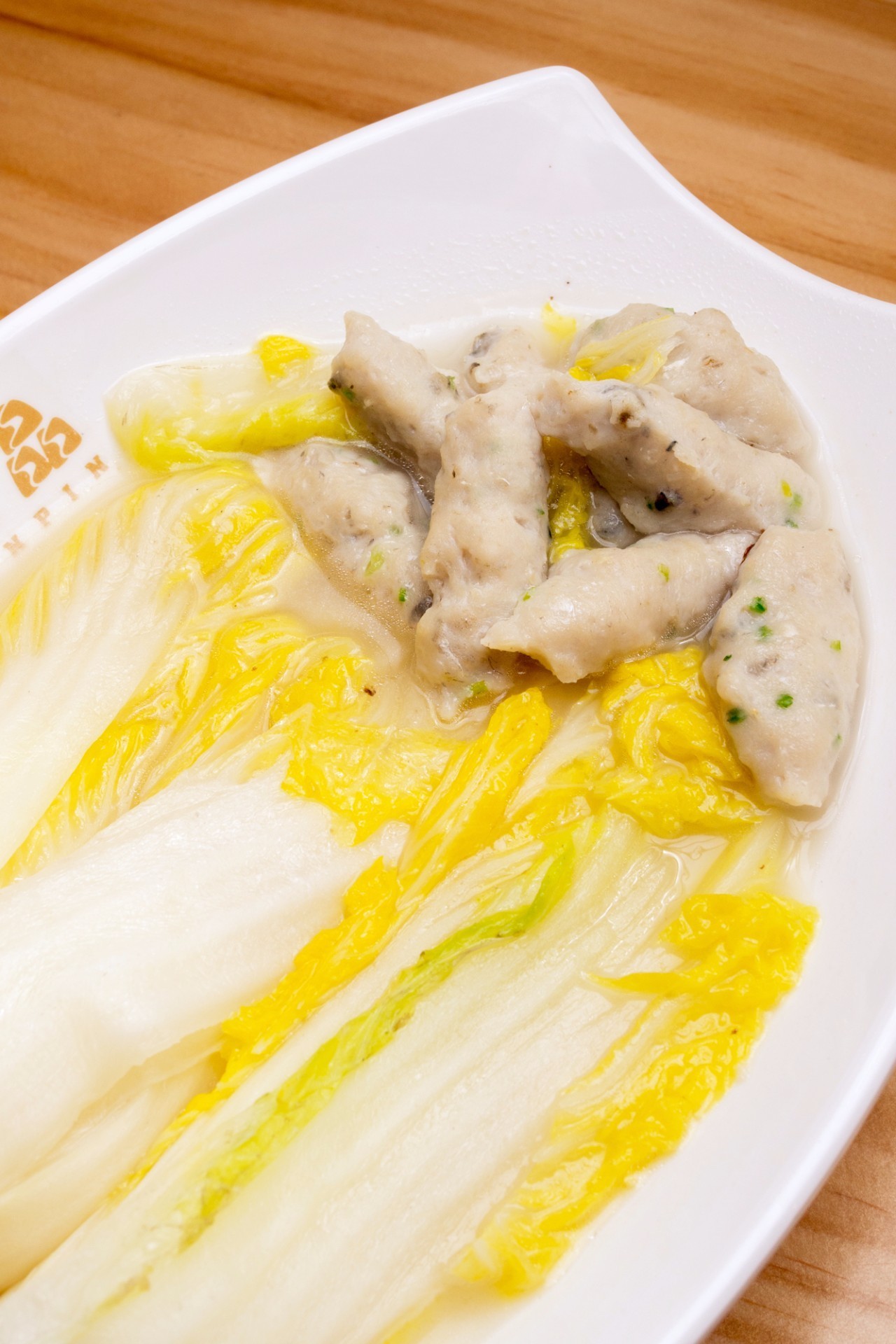 「鱼翅捞饭」震撼出席!一顿胜过十针玻尿酸,不到¥50就能吃?