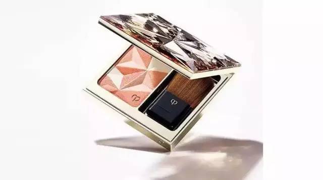 哪些明星同款单品好用,那些明星同款的日妆真的值得买吗