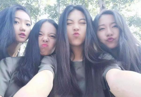 闺蜜相亲一夜未归,第二天回来她问相亲结果如何,她说超能洗衣粉