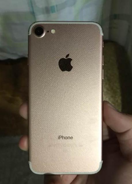 为啥某宝iphone这么便宜 (便宜的iphone有什么猫腻)