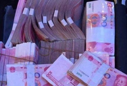 身价万千是指什么生肖,哪个属相的生肖这辈子最能赚钱