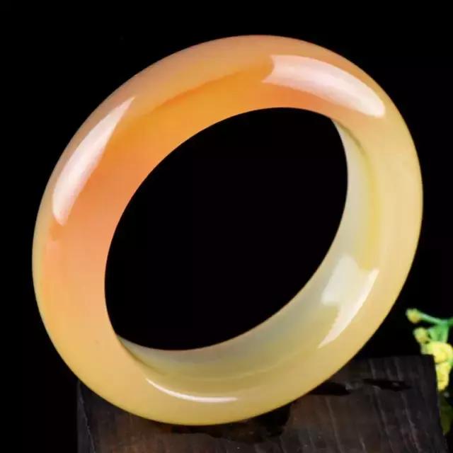 现在黄龙玉手镯的价格是多少,黄龙玉手镯便宜