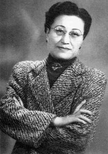 蒋介石苦追宋美龄,怎样与这三个女人一步步撇清关系?