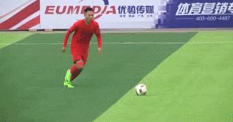 震撼的观众现场,中国大足联赛总决赛