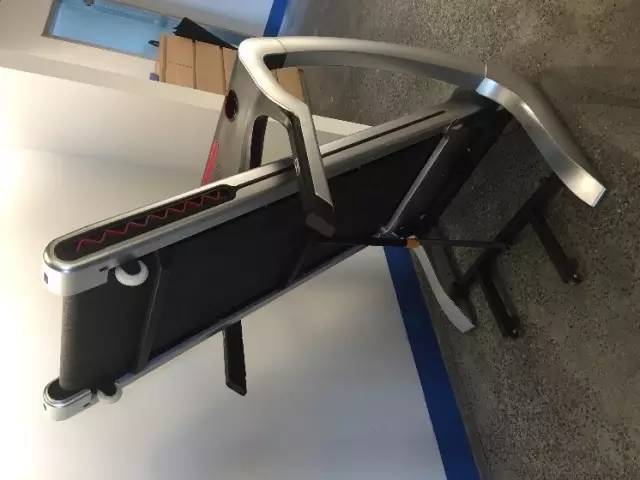 umay跑步机怎么样,umay跑步机和易跑哪个好